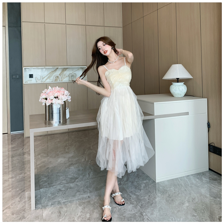 实拍小白裙轻婚纱仙女网纱日常礼服小个子性感抹胸吊带连衣裙