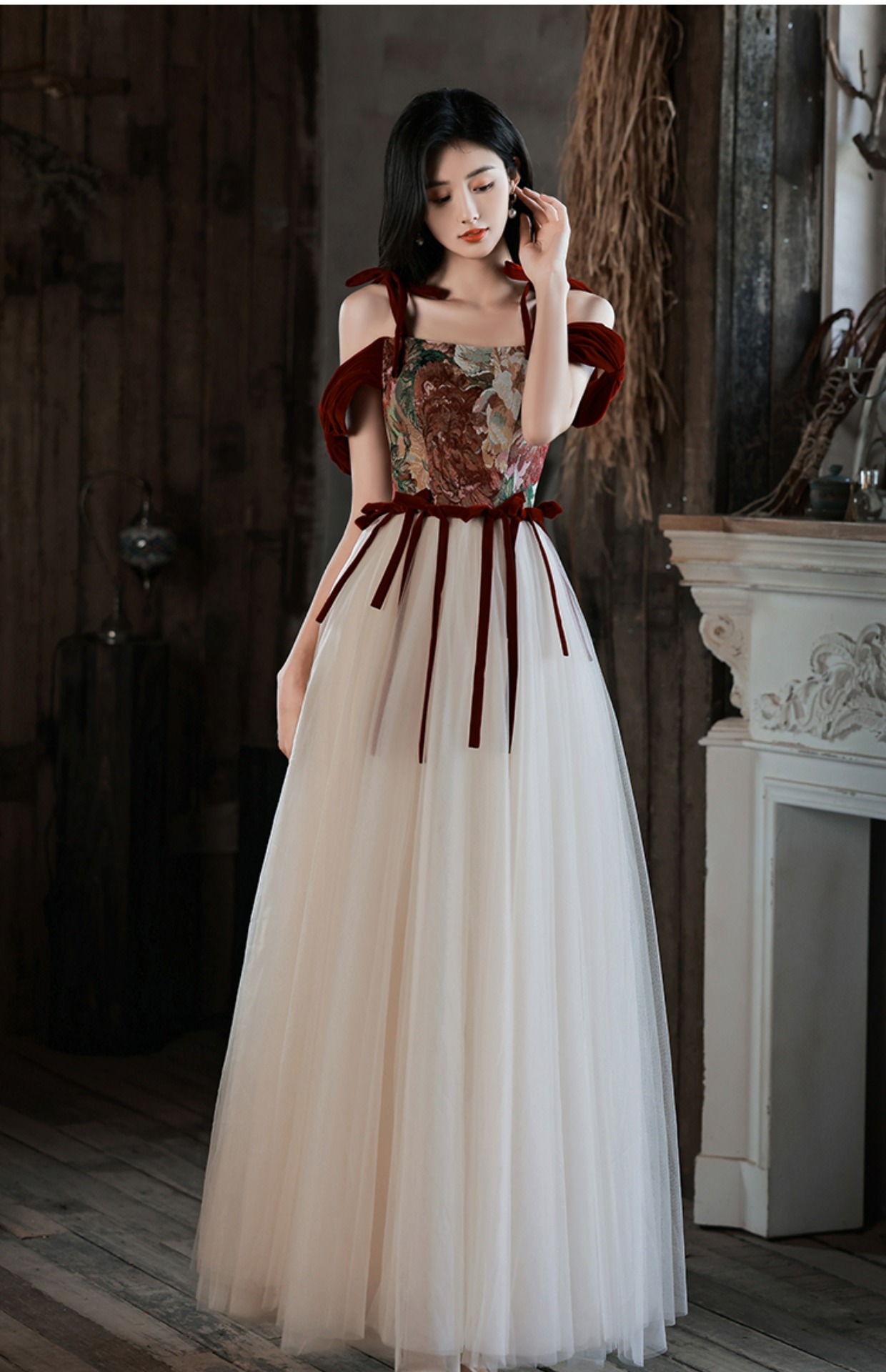 敬酒服新娘高级感2024新款夏季红色订婚礼服裙轻奢小众高端回门宴